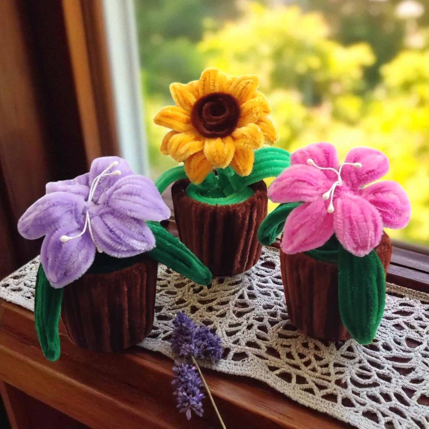 Forever Bloom Mini Flower Pots – Soft & Cute Desk Gifts for Every Occasion