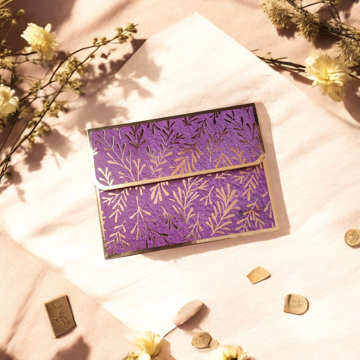 Fern Elegance- Petite Luxe Magnetic Shagun Envelope (Limited Edition)