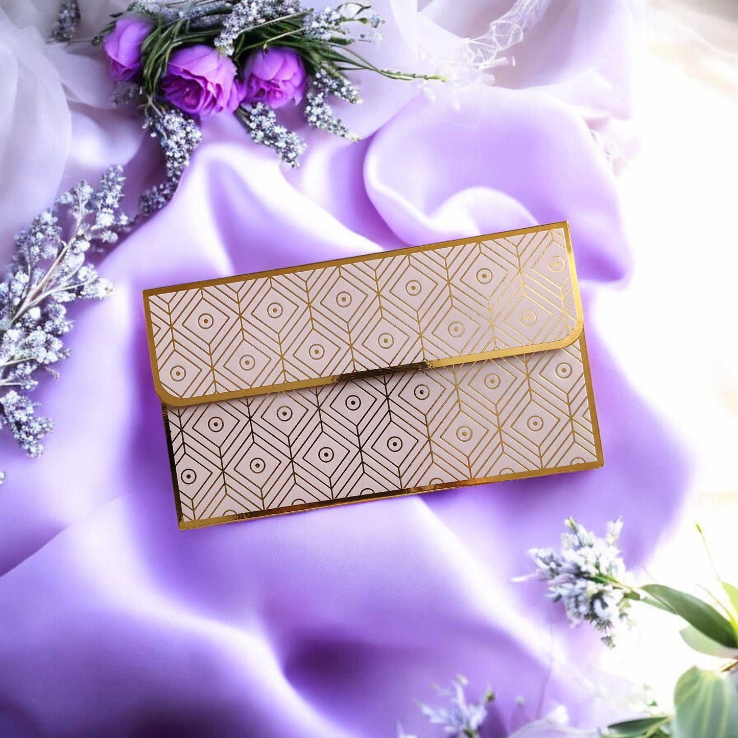 Golden Gaze- Classic Luxe Magnetic Shagun Envelope