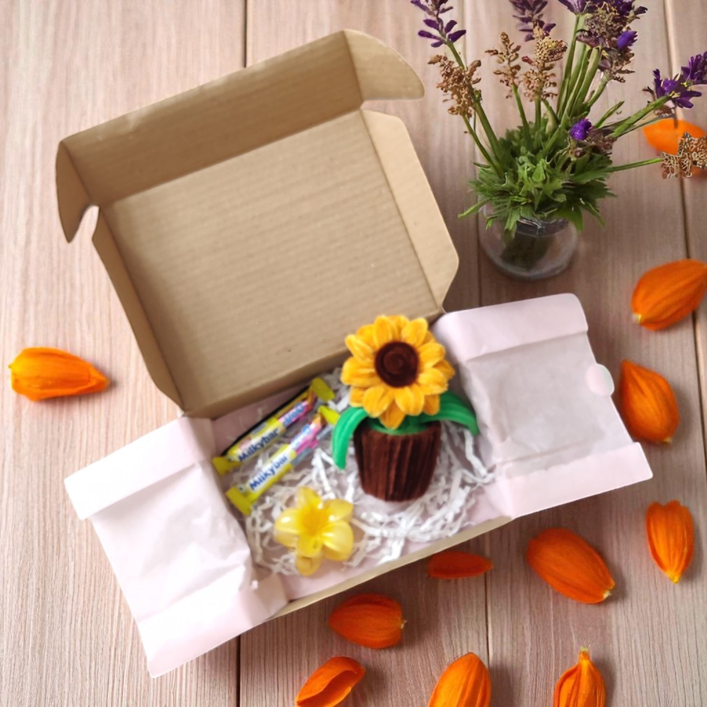 “Sunshine Hugs” – Gift Hamper for Her