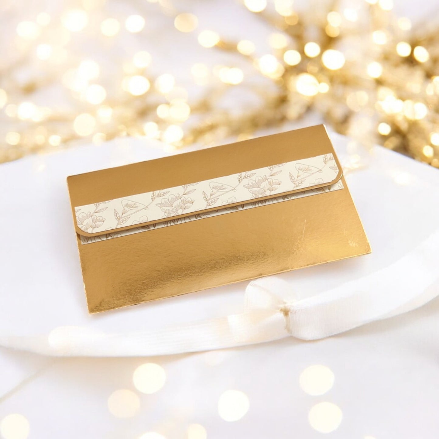 Floral Charm - Minimal Luxe Magnetic Shagun Envelopes (Pack of 5)
